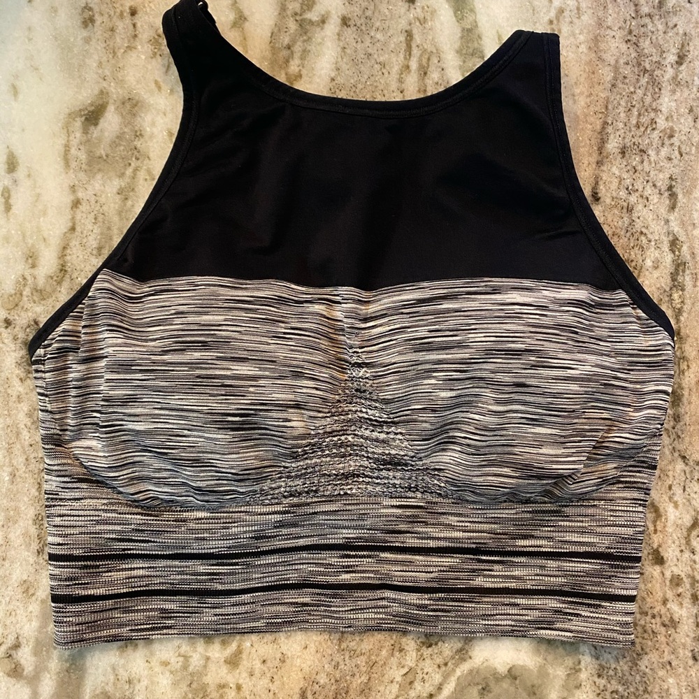 Women’s New Balance Sports Bra